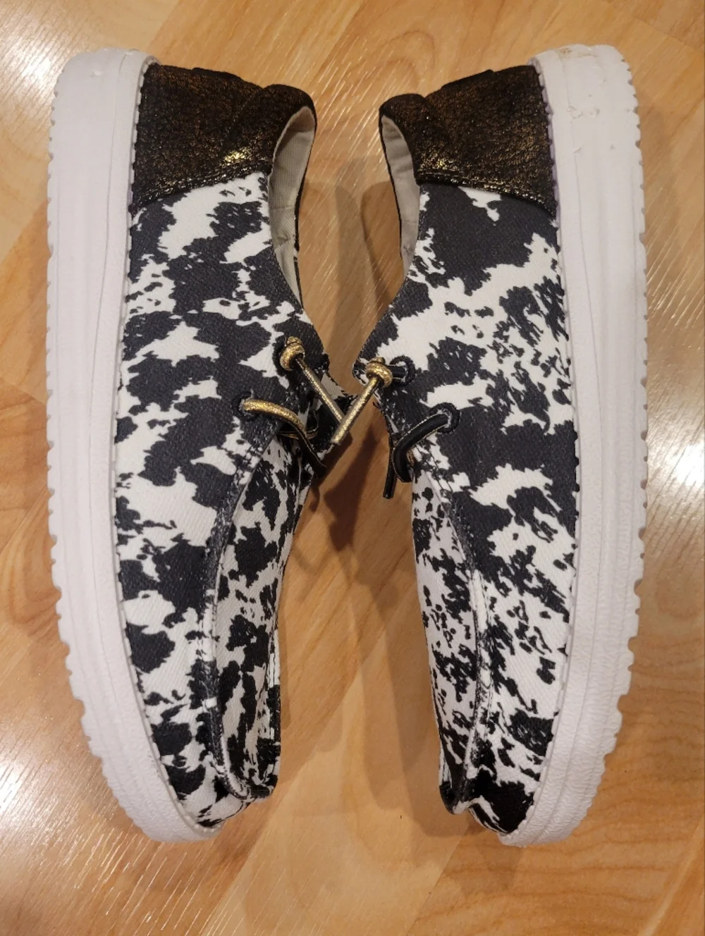Hey Dude Wendy Funk Cowgirl White Black Cow Print Gold Size 7 - Picture 9 of 15